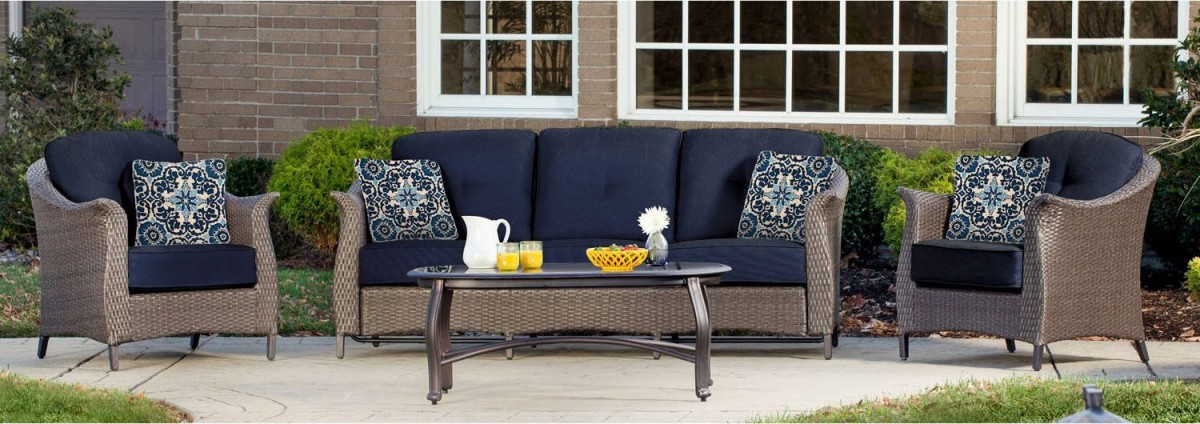 Hanover Gramercy 4 Piece Wicker Outdoor Conversation Set