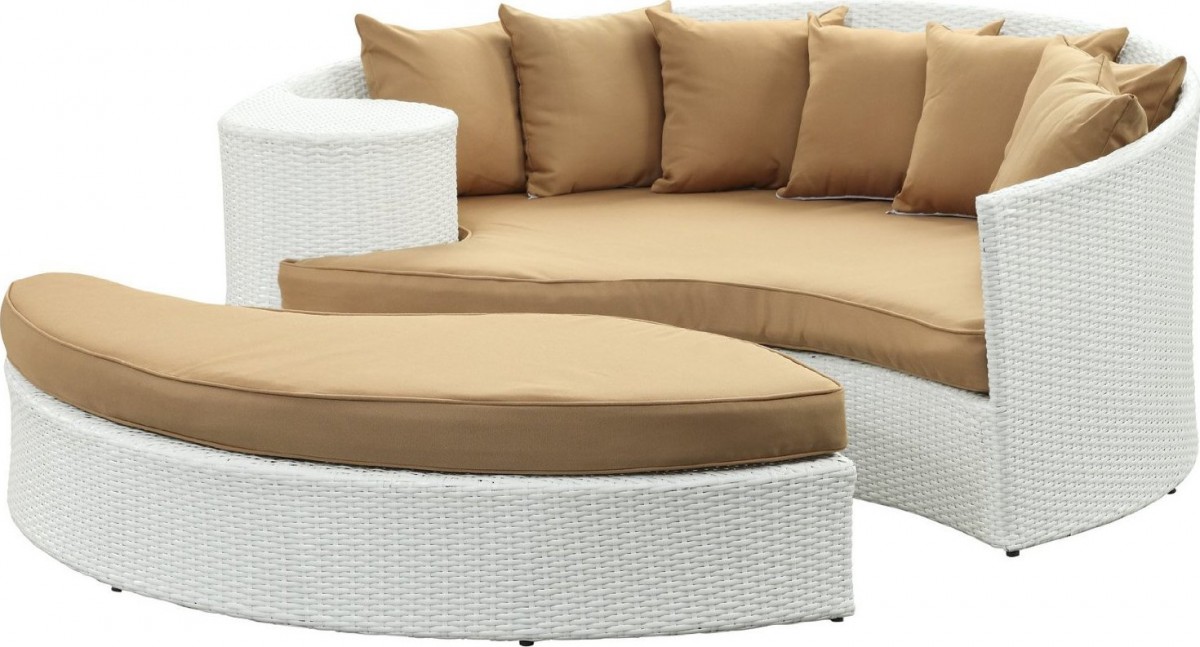 LexMod Taiji Round Wicker Outdoor Daybed with Ottoman