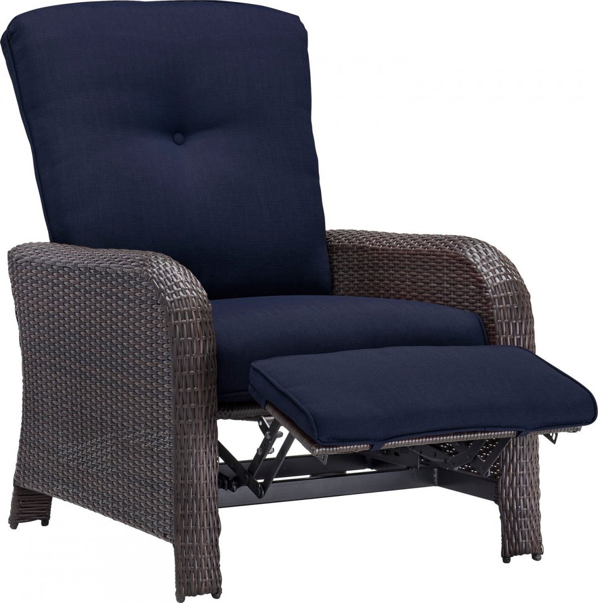 Hanover Strathmere Luxury Wicker Outdoor Recliner Chair