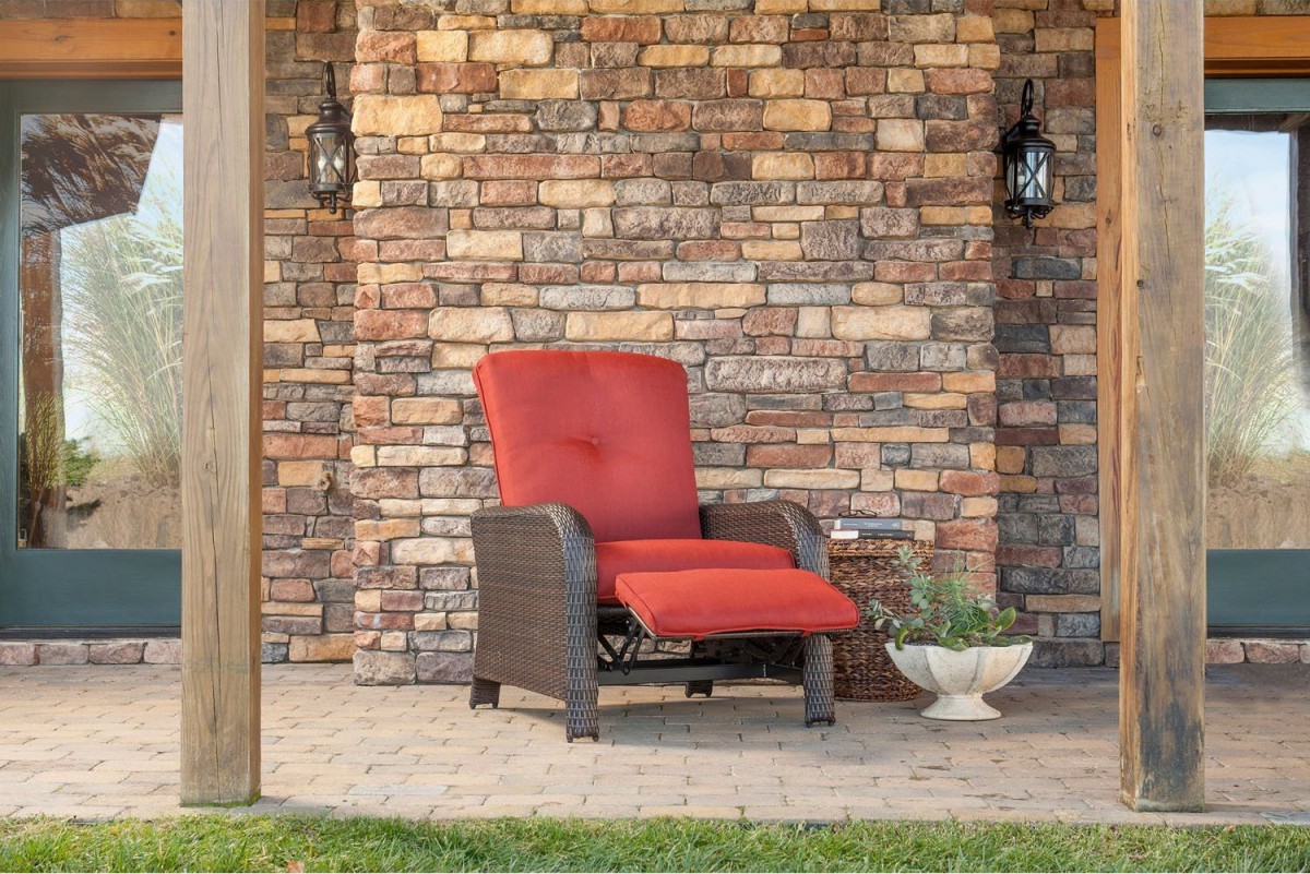 Hanover Strathmere Luxury Wicker Outdoor Recliner Chair