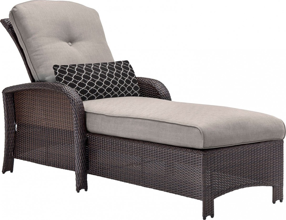 Hanover Strathmere Wicker Outdoor Chaise Lounge Chair