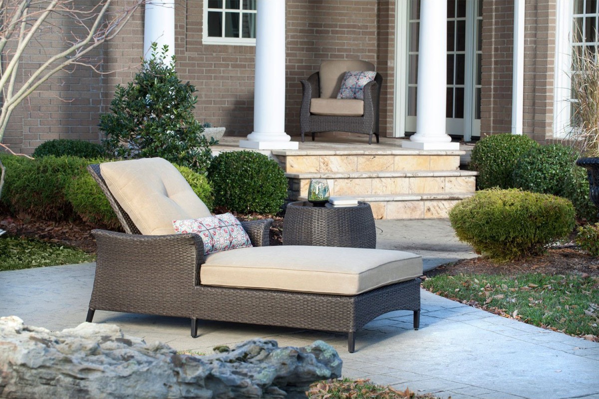 Hanover Gramercy Outdoor Chaise Lounge Chair and Table Set