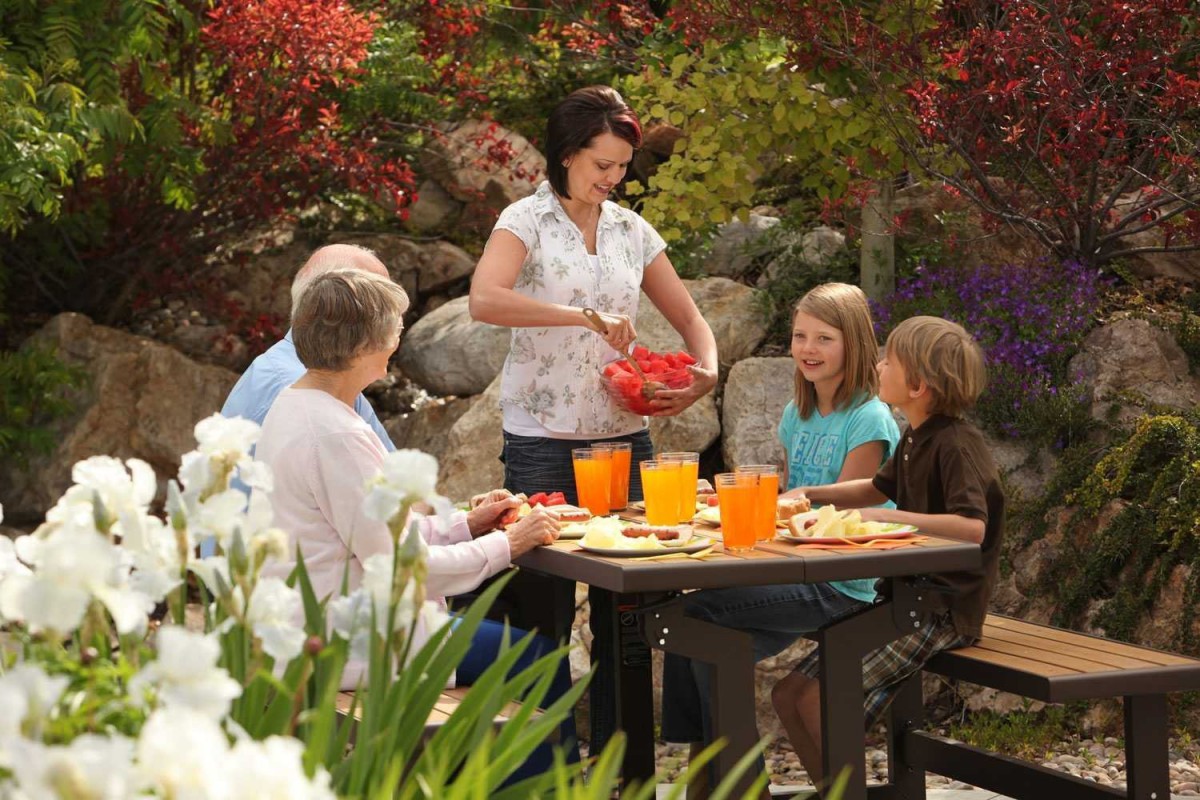 Lifetime Convertible Picnic Table Bench