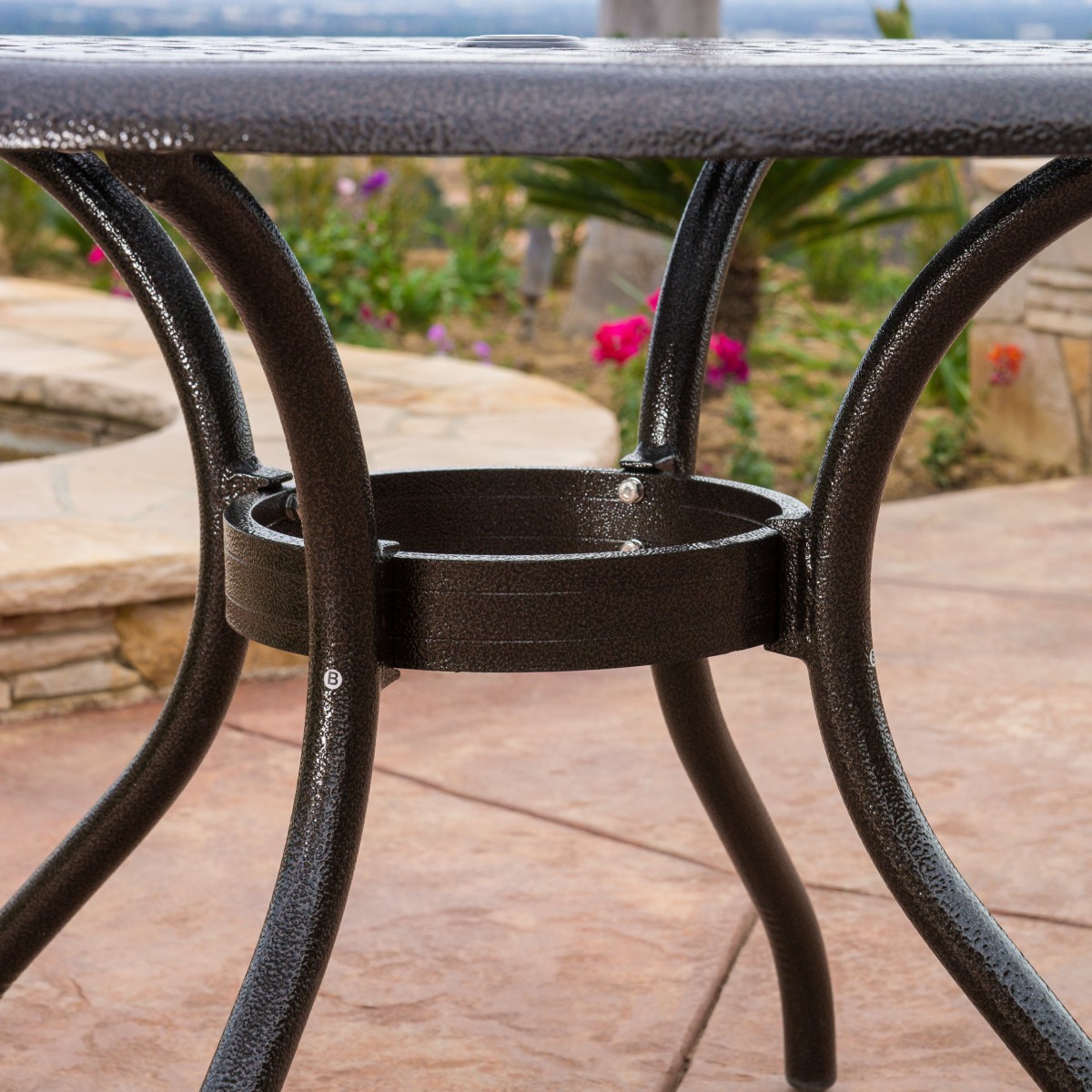 Covington Cast Aluminum 5 Piece Outdoor Dining Set with Round Table