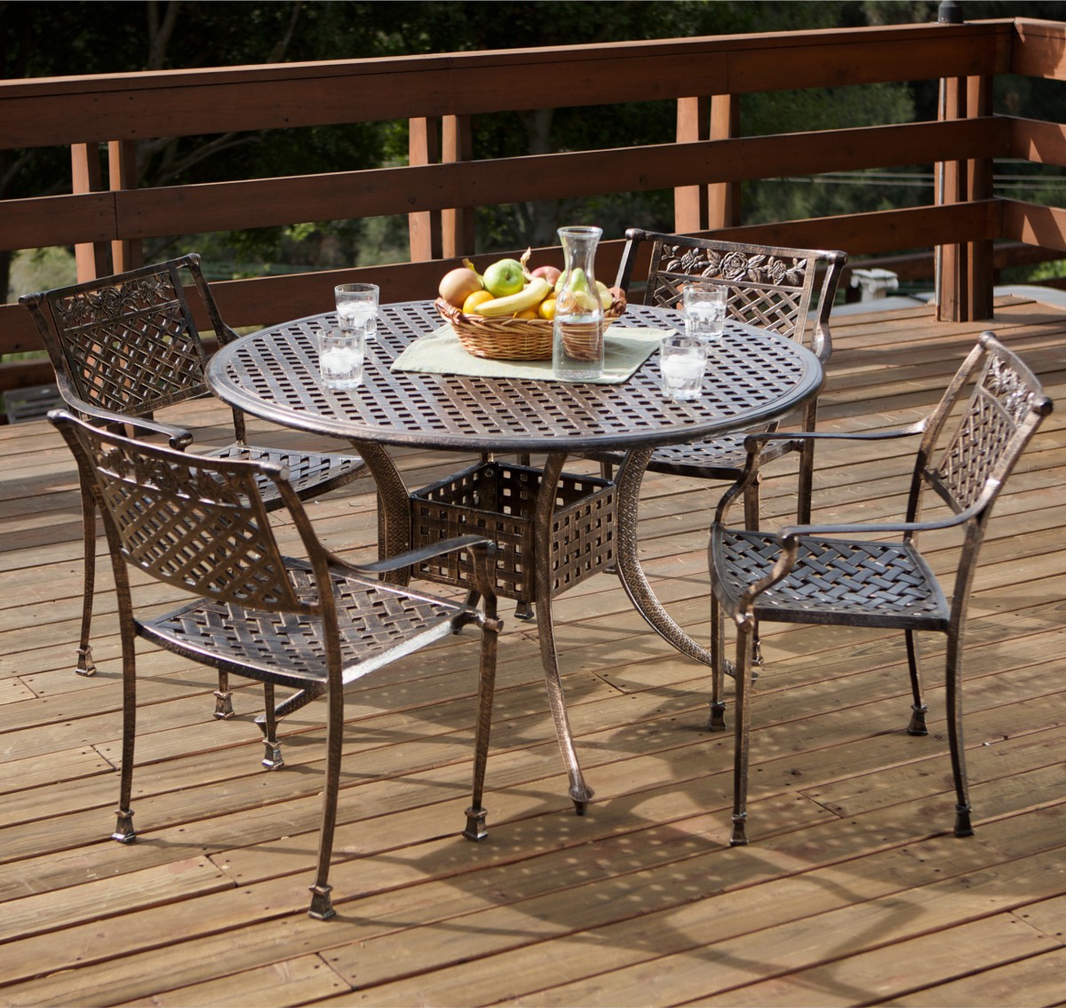 Sebastian Cast Aluminum Outdoor Dining Set In Copper